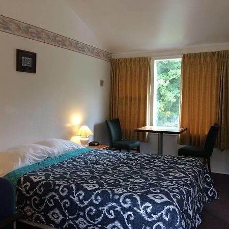 Apsley Inn And Restaurnt Eksteriør bilde